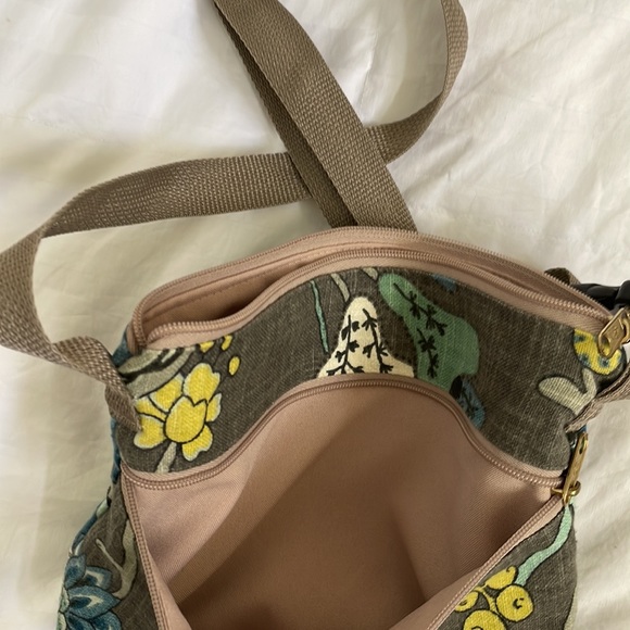 New w/o rage Canvas Print Taupe Purse - Picture 2 of 6